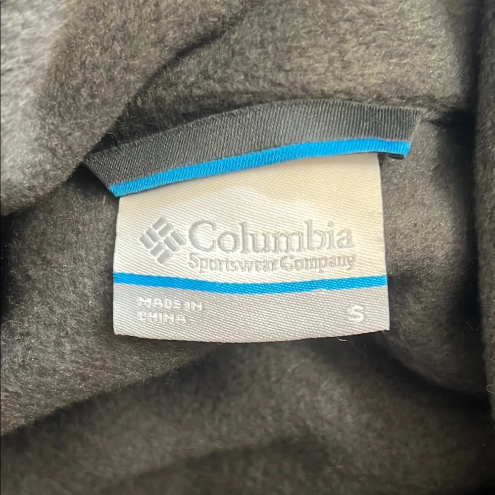 Columbia Two-Tone Fleece Jacket in Black and Gray Adult Size Small
